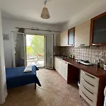 Seapine Apartment