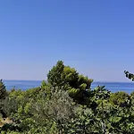 Seapine Apartment