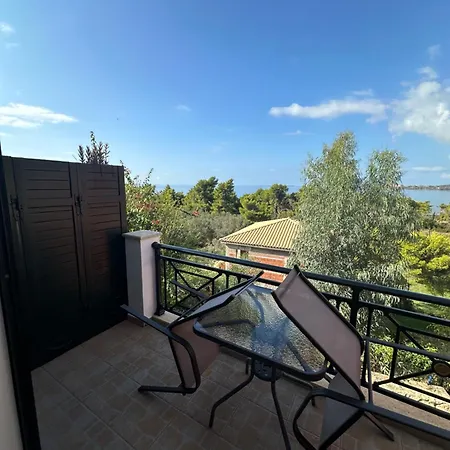 Seapine * Lassi (Kefalonia)